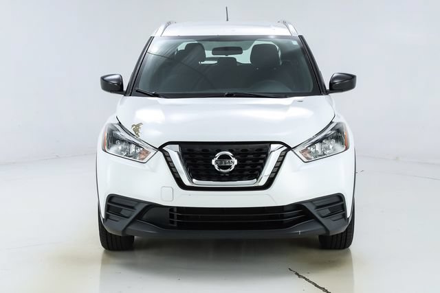 Used 2018 Nissan Kicks S FWD image 19