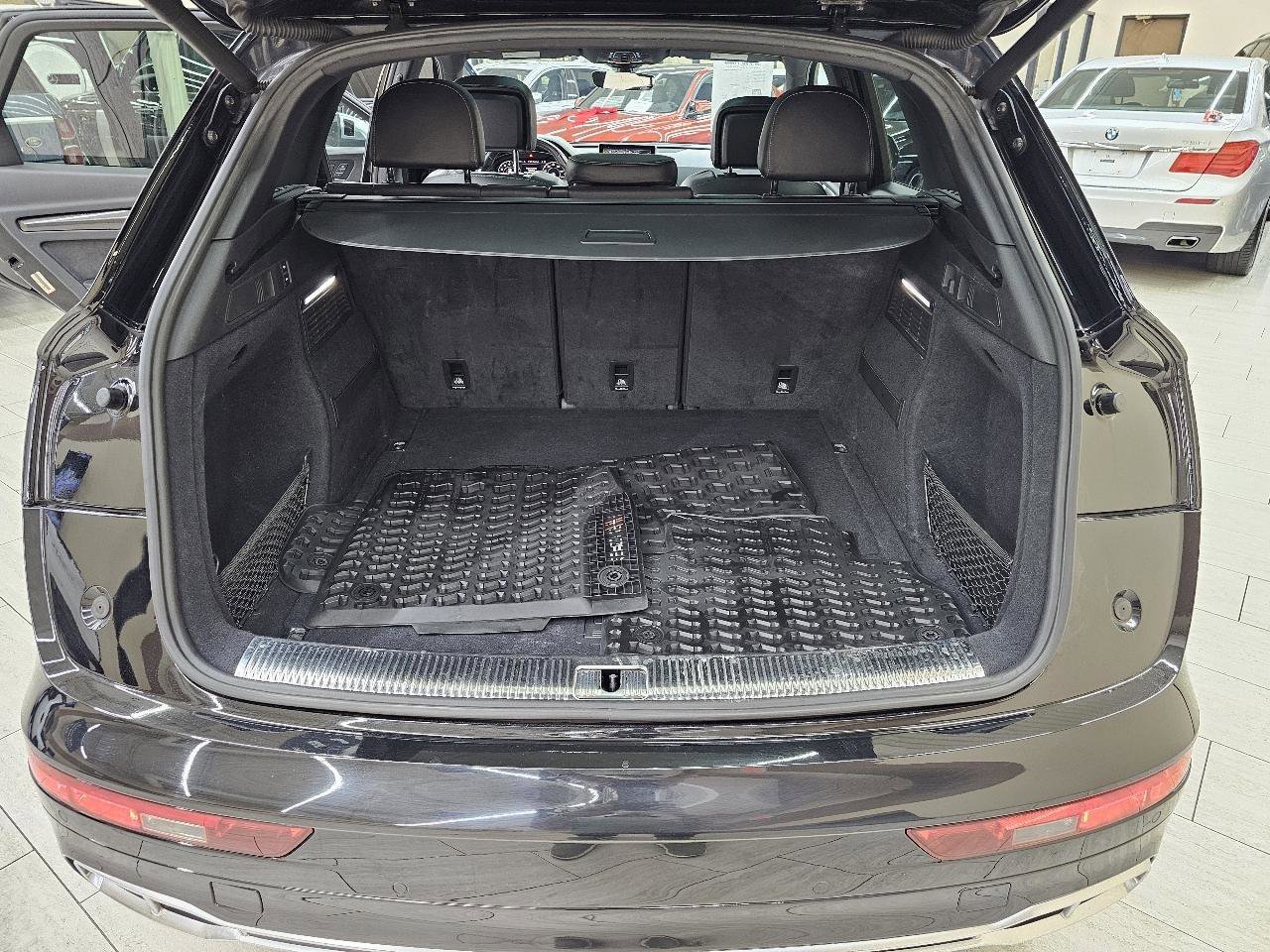 Used 2018 Audi SQ5 Premium Plus w/ S Sport Package image 13