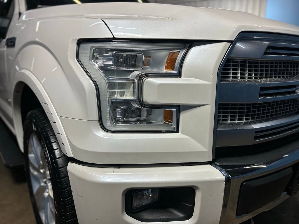 Used 2017 Ford F150 Platinum w/ Equipment Group 701A Luxury image 2