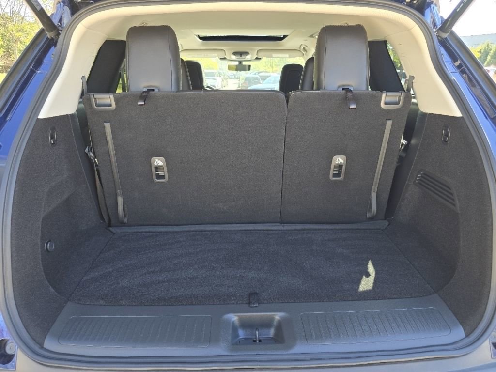 Used 2025 INFINITI QX60 Luxe w/ Vision Package image 21