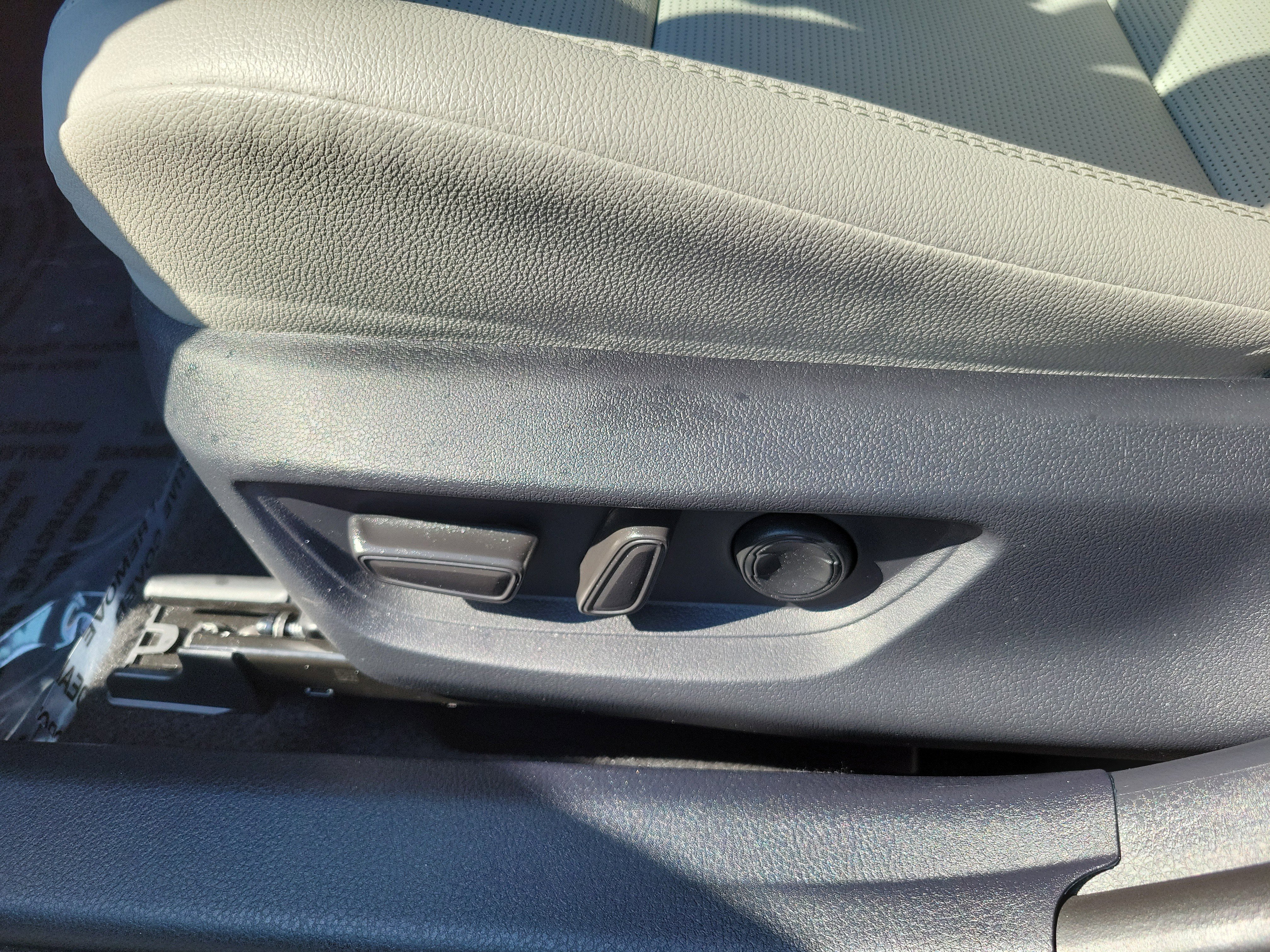 Certified 2025 Toyota Camry XLE w/ Premium Plus Package image 24