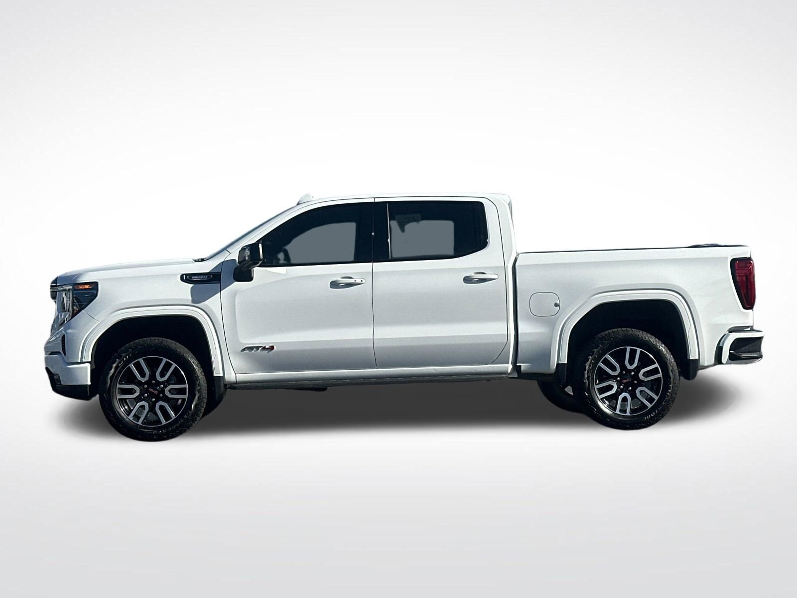 Used 2025 GMC Sierra 1500 AT4 w/ AT4 Premium Package image 7