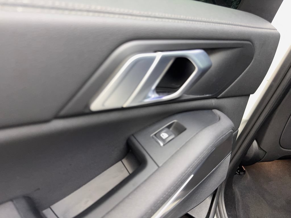 Used 2020 BMW X5 sDrive40i w/ Convenience Package RWD image 39