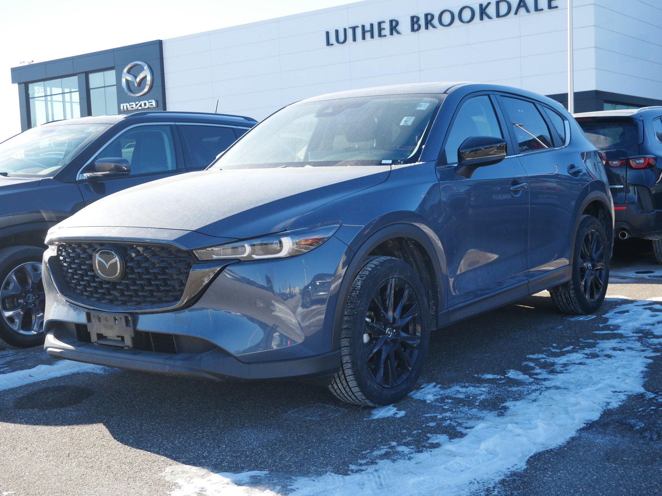 Used 2025 MAZDA CX-5 Carbon Edition image 3