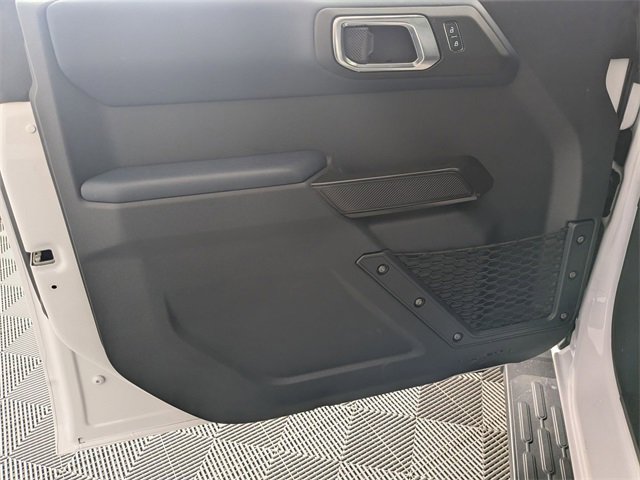 Used 2024 Ford Bronco Outer Banks image 10