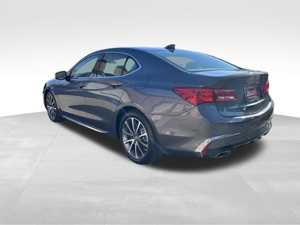 Used 2018 Acura TLX V6 w/ Technology Package image 3