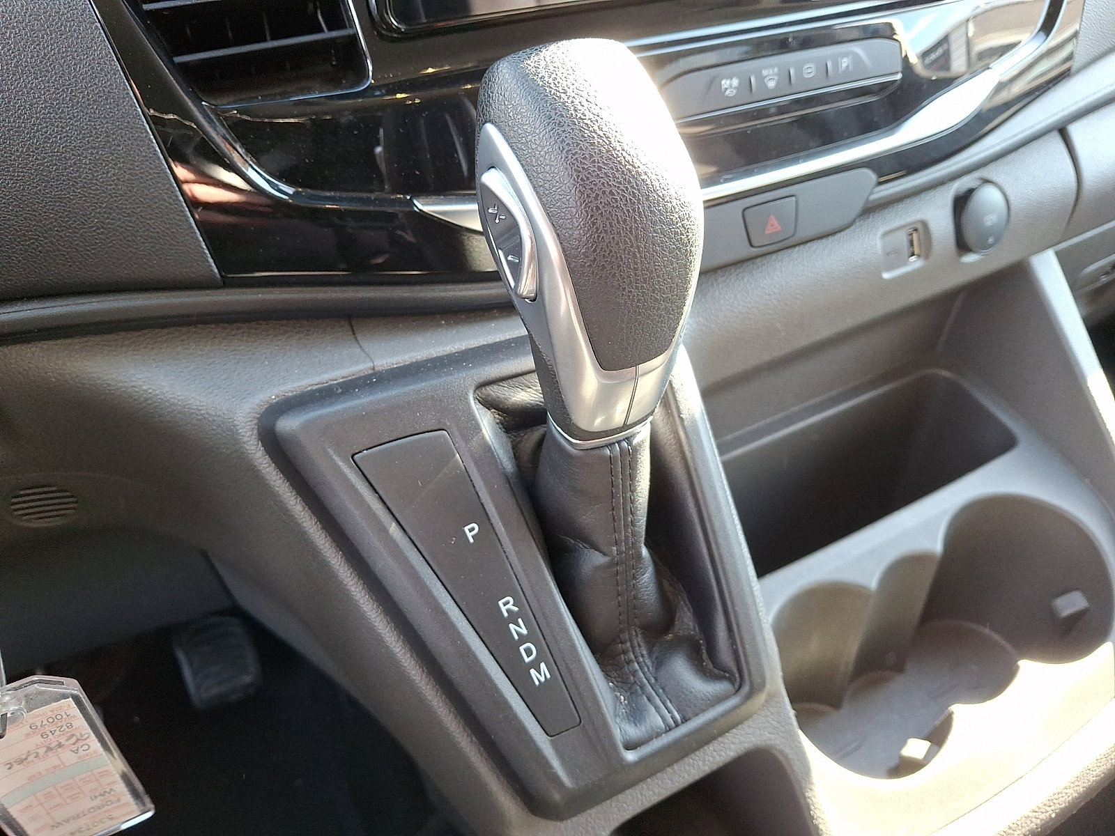 Used 2023 Ford Transit 350 XLT image 17