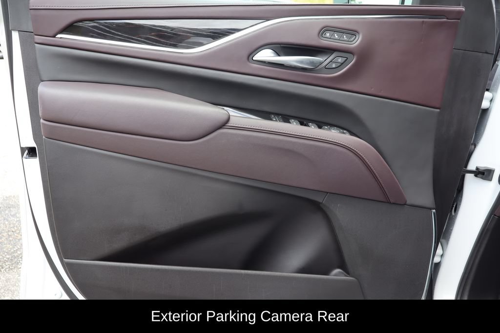 Used 2023 Cadillac Escalade V AWD/4WD image 15