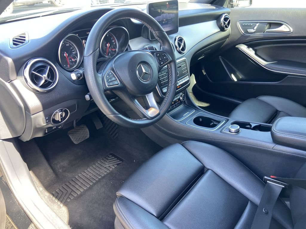 Used 2018 Mercedes-Benz GLA 250 4MATIC w/ Convenience Package image 6