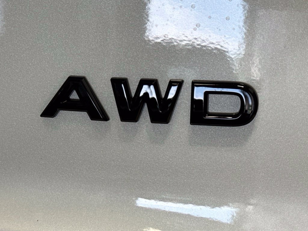New 2026 Nissan Rogue Dark Armor AWD/4WD image 34
