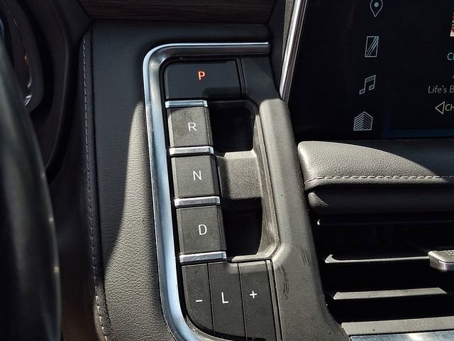 Used 2022 Chevrolet Tahoe Z71 w/ Z71 Off-Road Package image 14