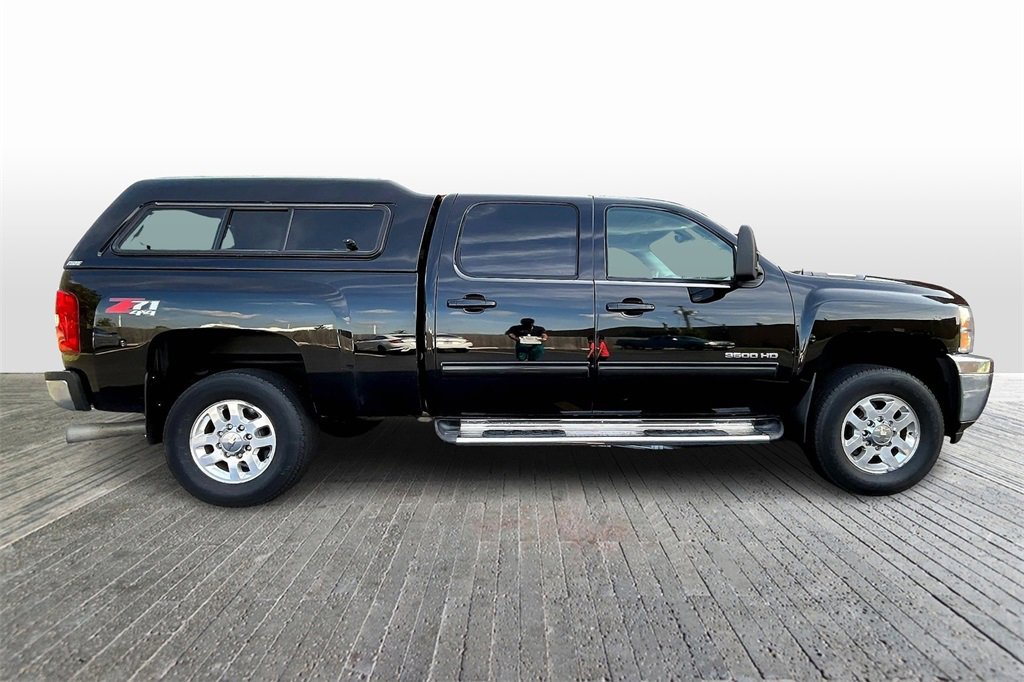Used 2013 Chevrolet Silverado 3500 LTZ w/ LTZ Plus Package image 8