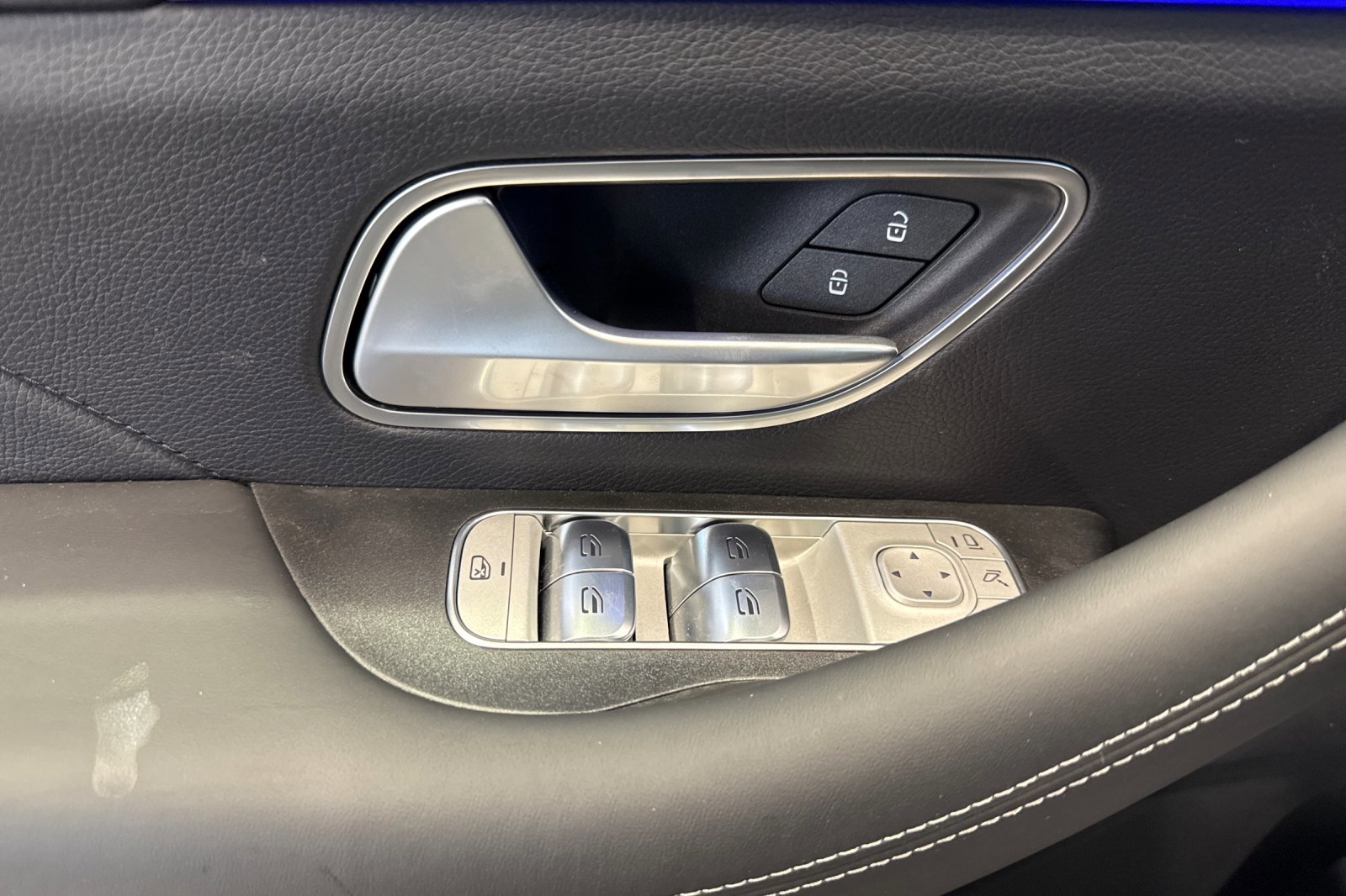 New 2026 Mercedes-Benz GLE 53 AMG 4MATIC Coupe image 11