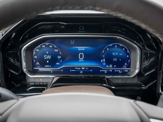 Used 2025 Chevrolet Silverado 1500 LTZ image 26