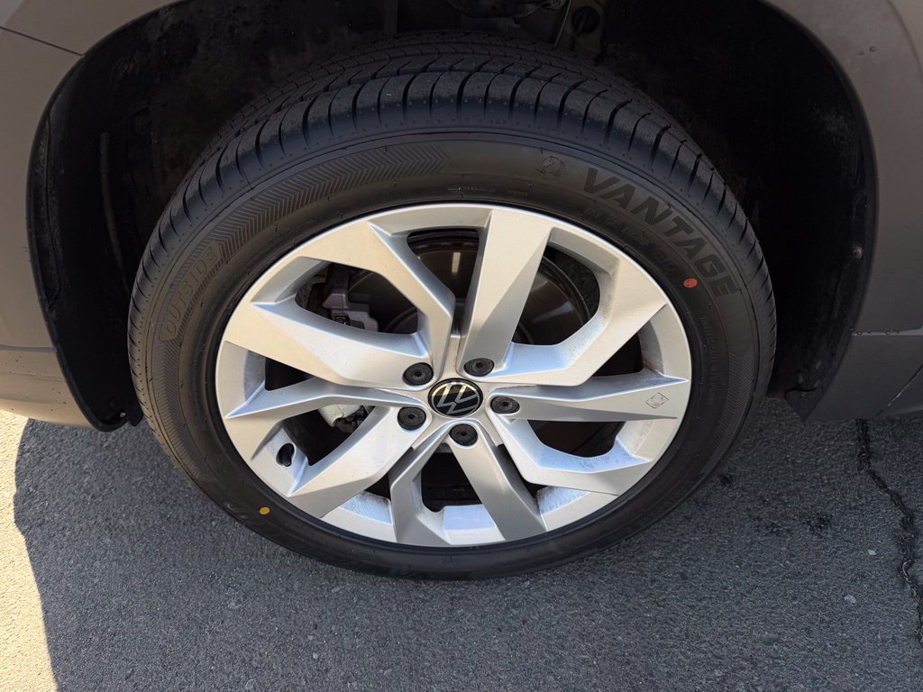 Used 2023 Volkswagen Taos S AWD/4WD image 9