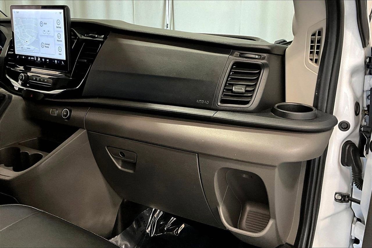 Used 2023 Ford Transit 350 XLT image 16
