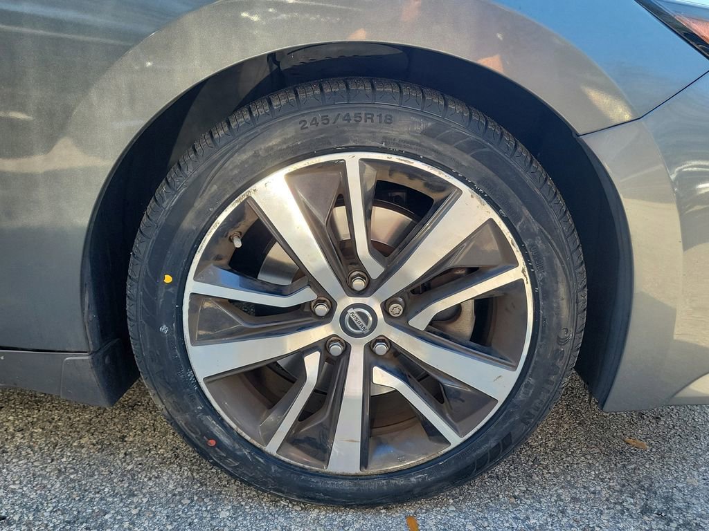 Used 2019 Nissan Maxima 3.5 S w/ Floor Mat Group image 8