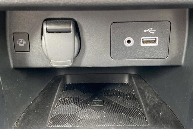 Used 2024 Nissan Versa SV w/ Trunk Package FWD image 25