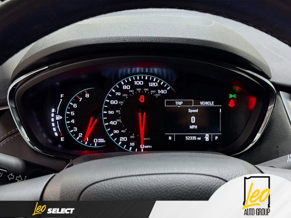 Used 2022 Chevrolet Trax LT w/ LT Convenience Package AWD/4WD image 12