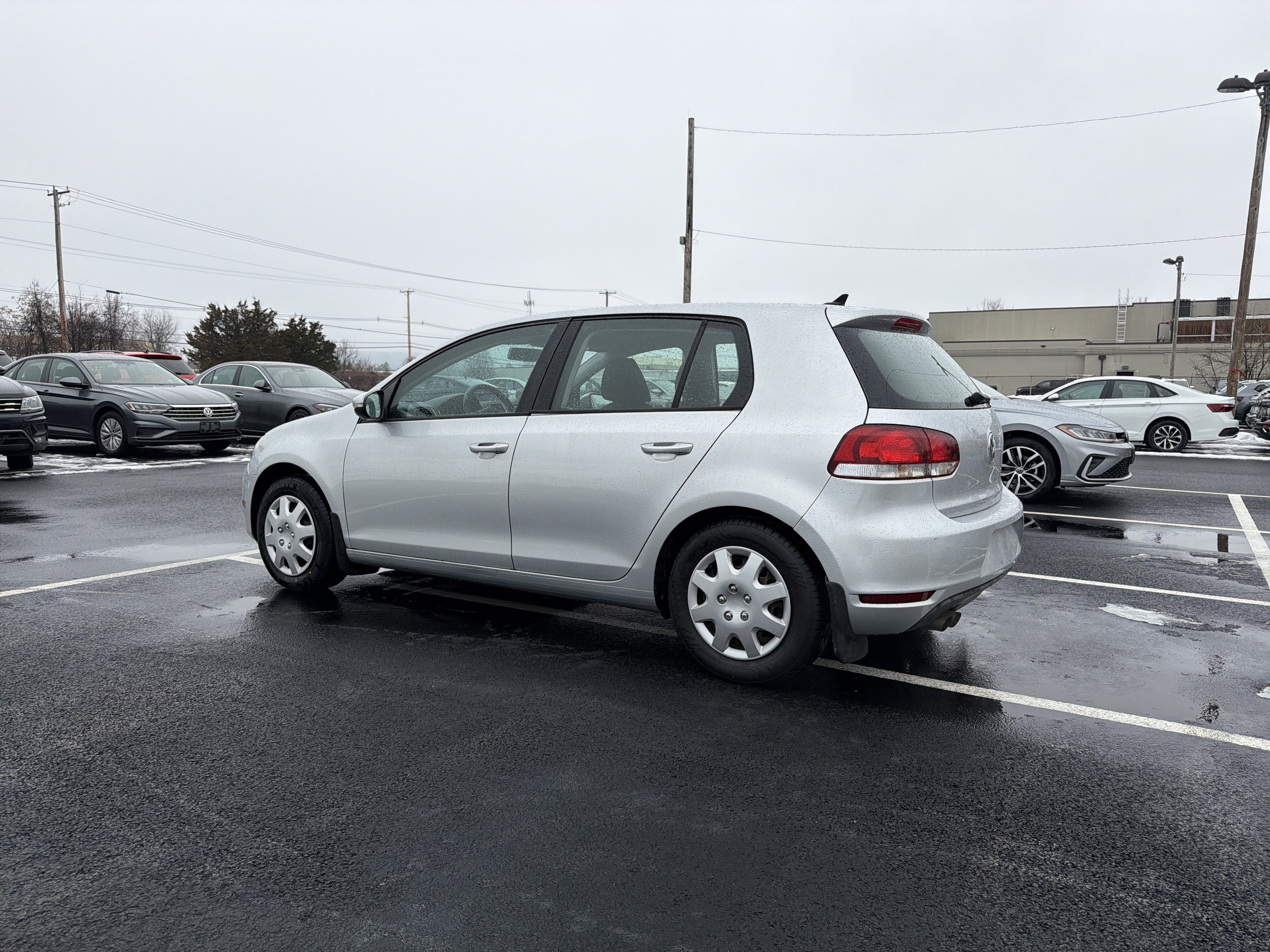 Used 2011 Volkswagen Golf TDI image 8