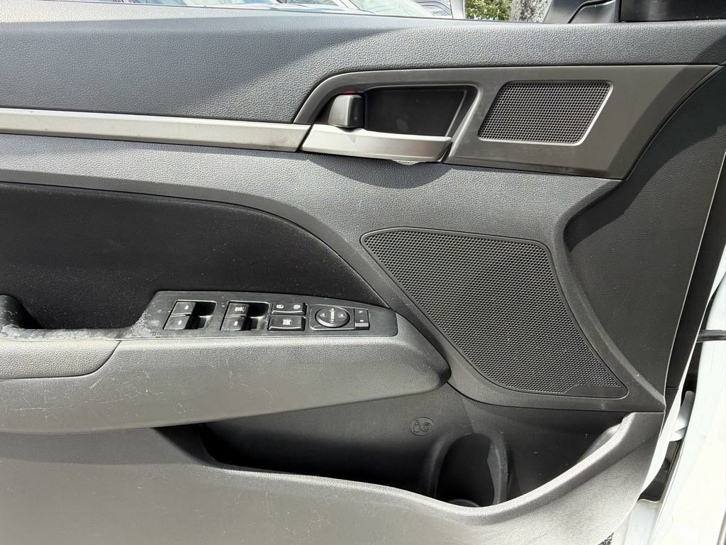 Used 2018 Hyundai Elantra SEL w/ Cargo Package FWD image 26