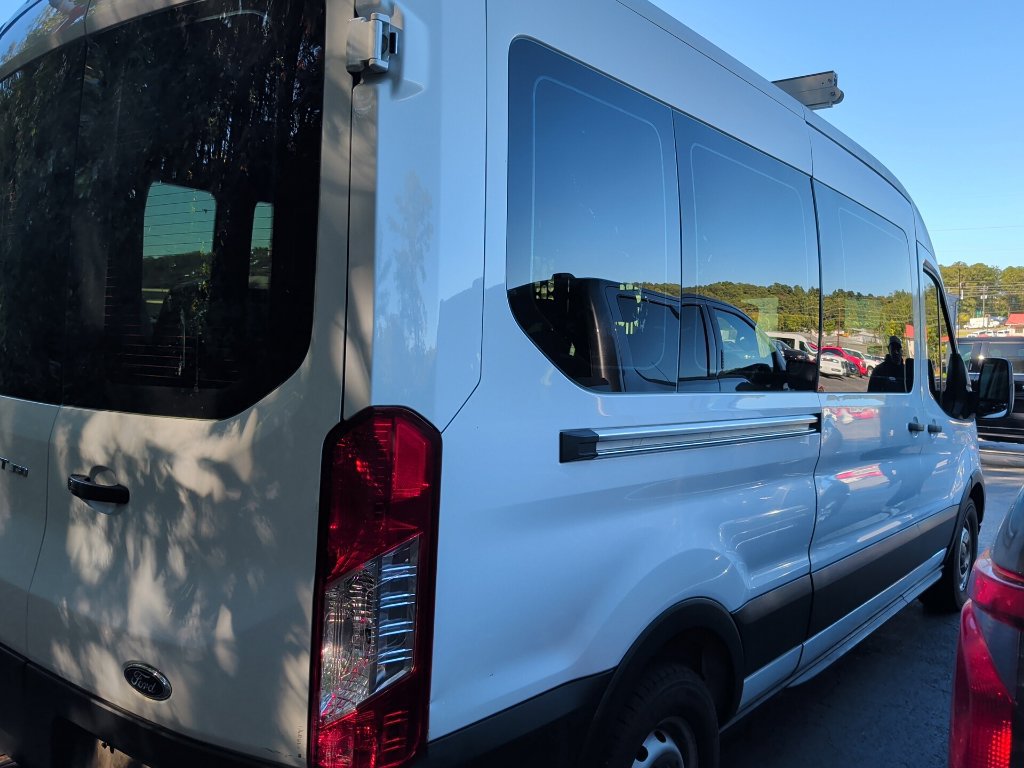 Used 2023 Ford Transit 350 XL RWD image 4