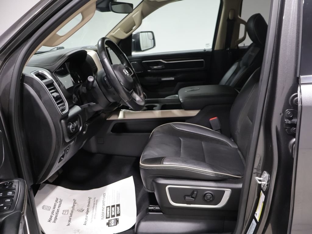 Used 2019 RAM 1500 Laramie image 10