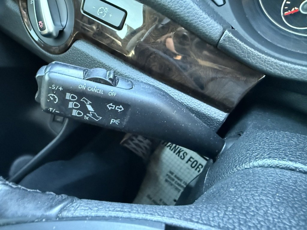 Used 2015 Volkswagen Passat TDI SEL Premium image 22