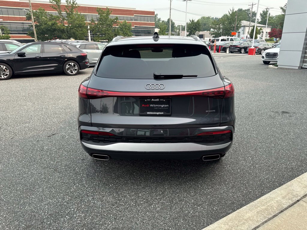 Certified 2025 Audi Q5 Premium w/ Convenience Package AWD/4WD image 10