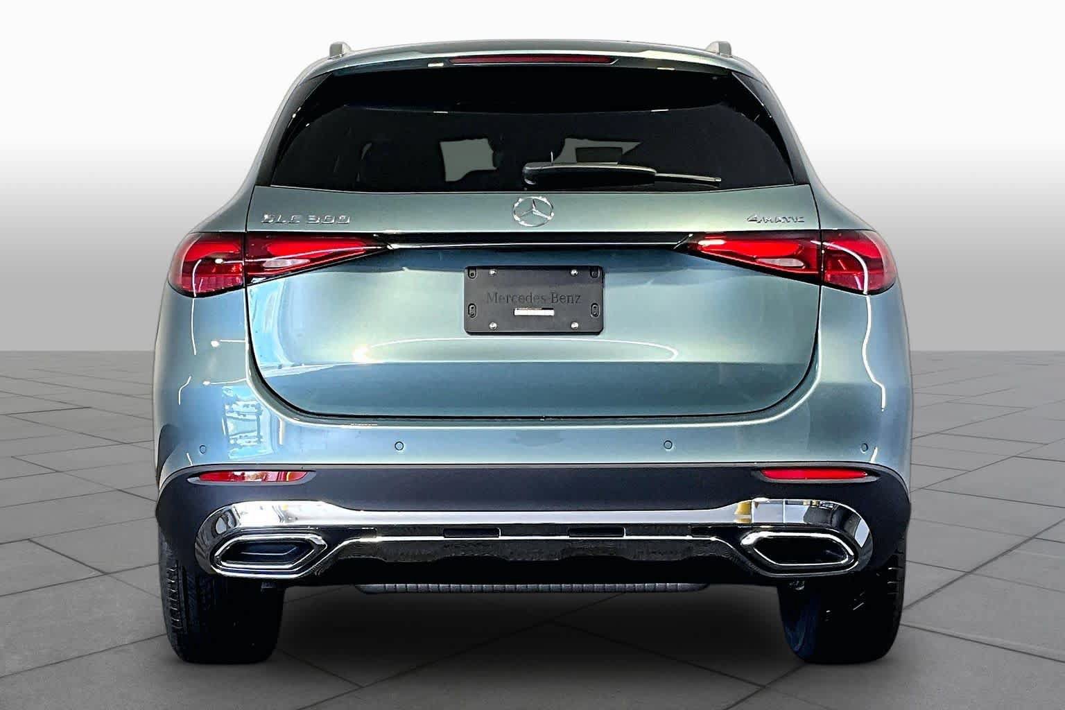 New 2027 Mercedes-Benz GLC 300 4MATIC image 4