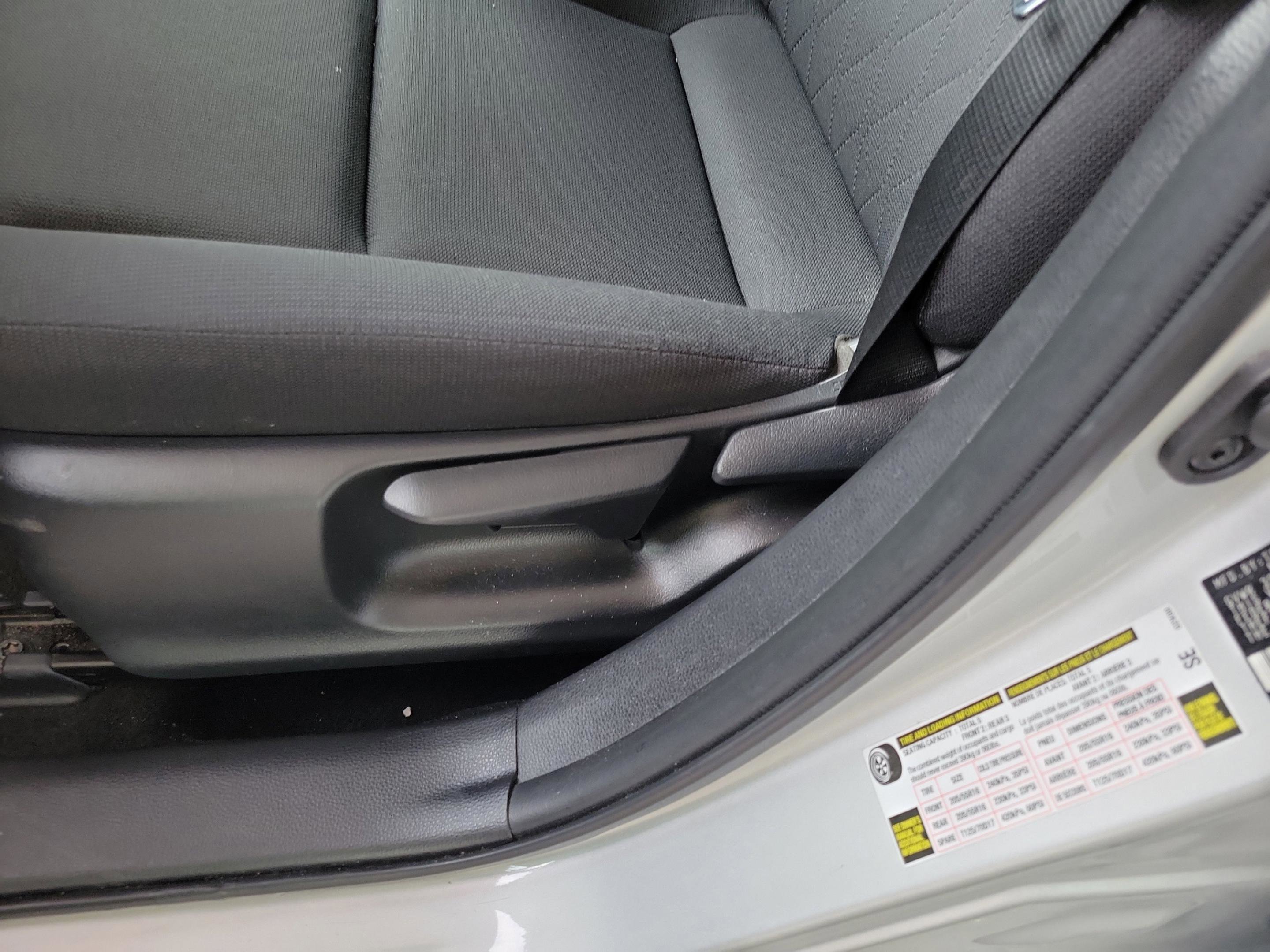 Used 2024 Toyota Corolla LE image 24