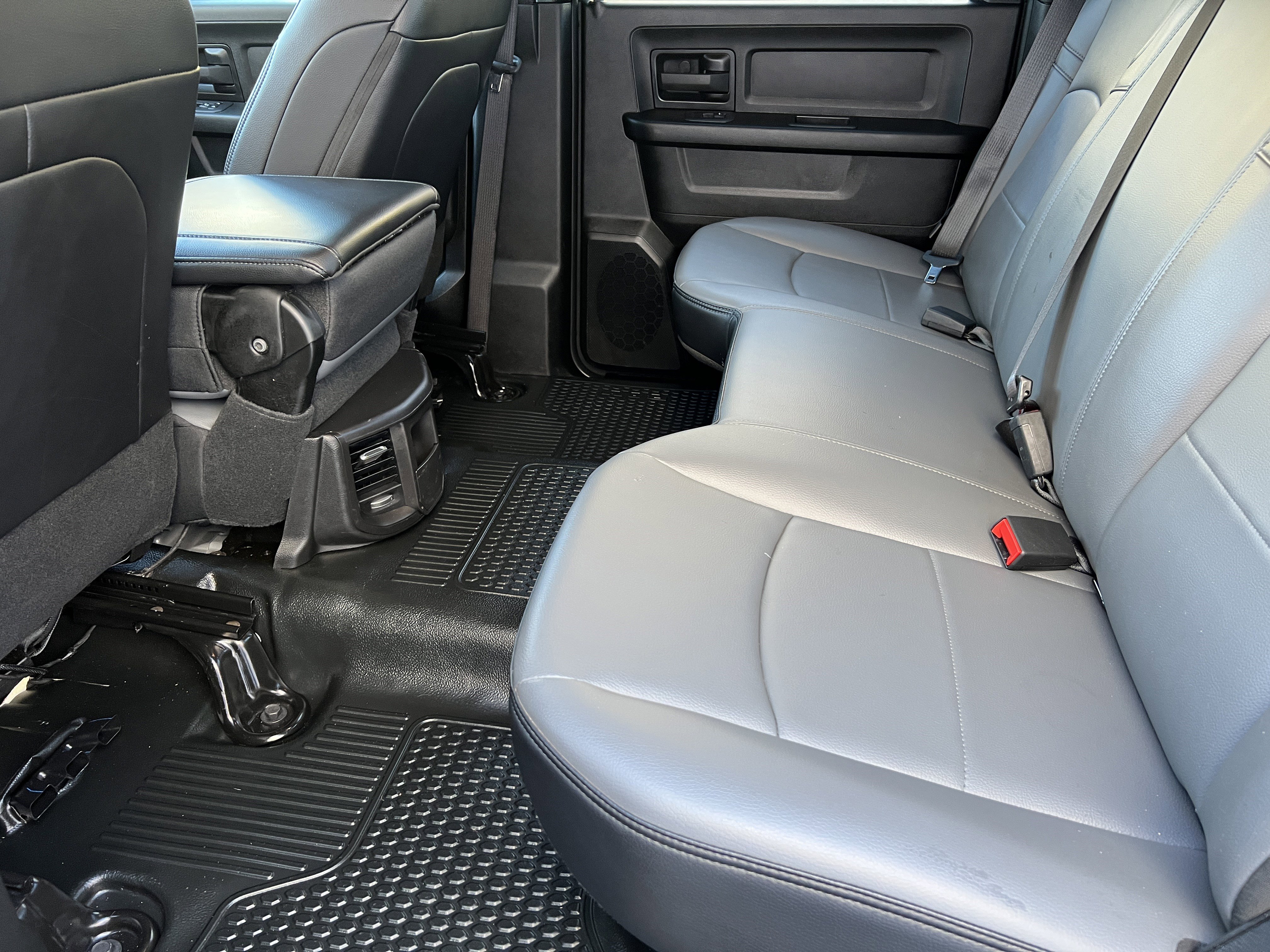 Used 2025 RAM 3500 Tradesman image 17