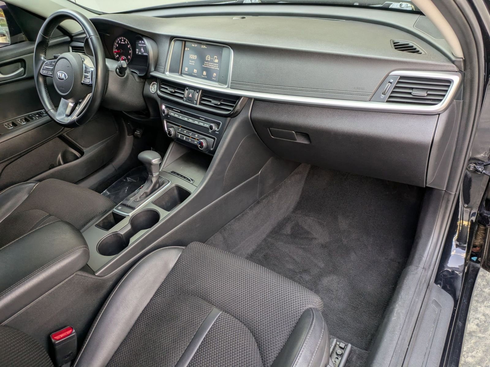 Used 2020 Kia Optima S FWD image 28