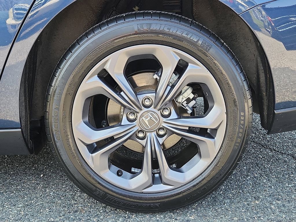 Used 2023 Honda Accord EX image 6