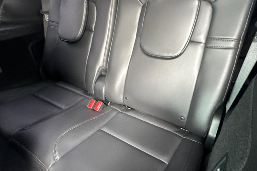 Used 2021 Lincoln Aviator 2WD w/ Elements Package image 18