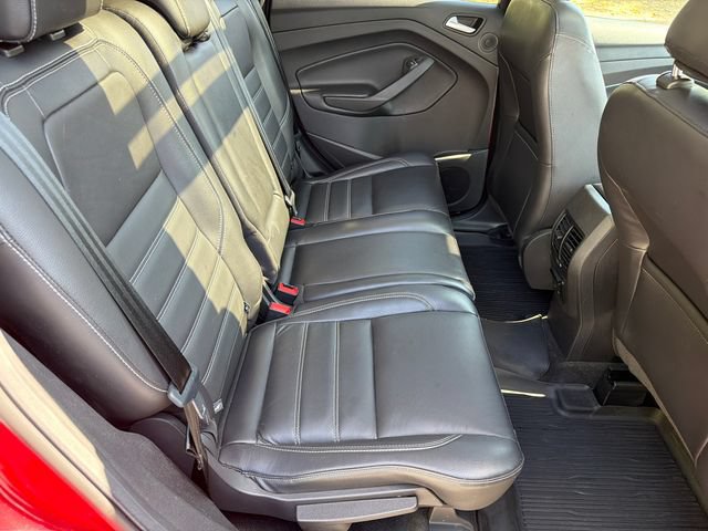 Used 2018 Ford Escape Titanium w/ Ford Safe & Smart Package AWD/4WD image 17