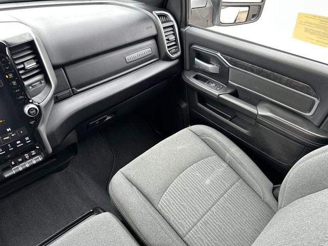 Used 2024 RAM 2500 Big Horn w/ Sport Appearance Package image 20