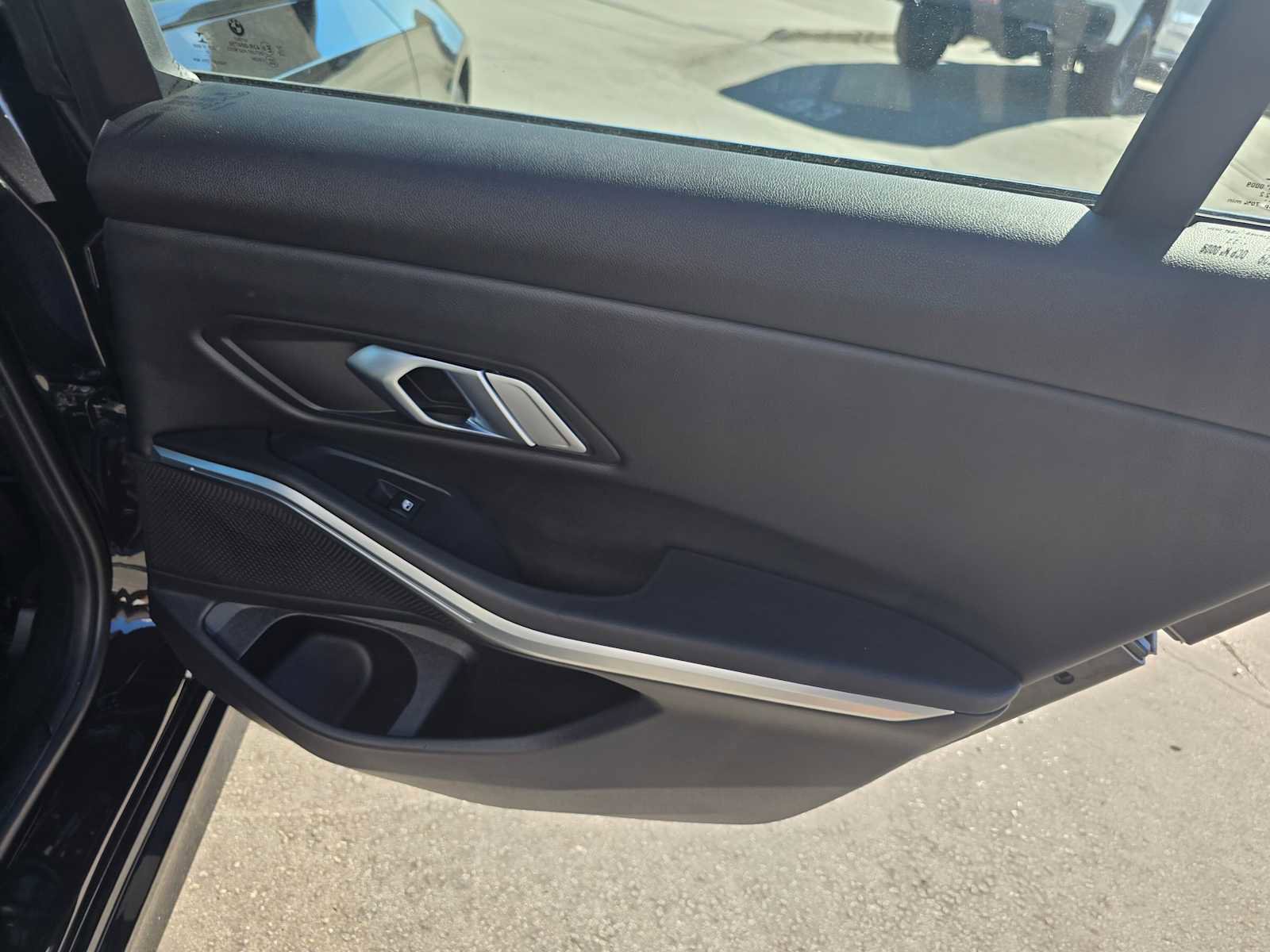 Used 2023 BMW 330i Sedan w/ Driving Assistance Package image 13