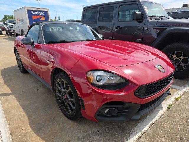 Used 2017 FIAT 124 Spider Abarth image 7
