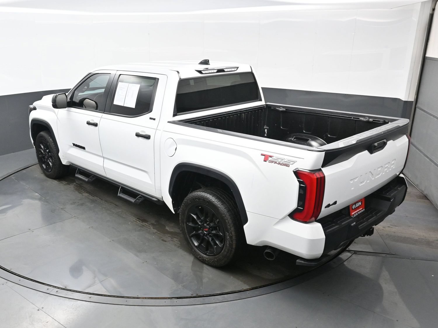Used 2023 Toyota Tundra SR5 AWD/4WD image 36