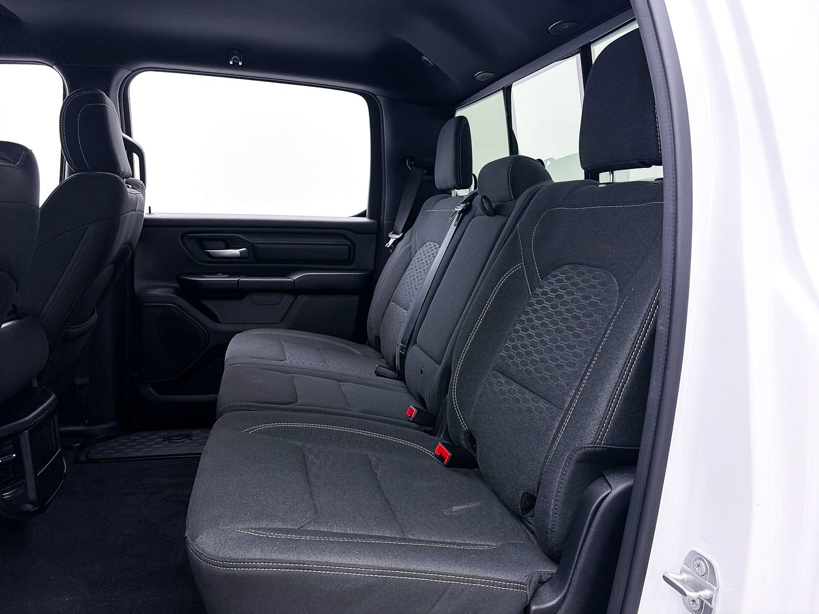 Used 2025 RAM 1500 Warlock AWD/4WD image 36
