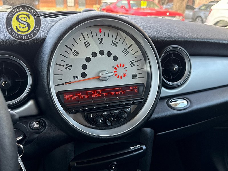 Used 2013 MINI Cooper Hardtop image 21