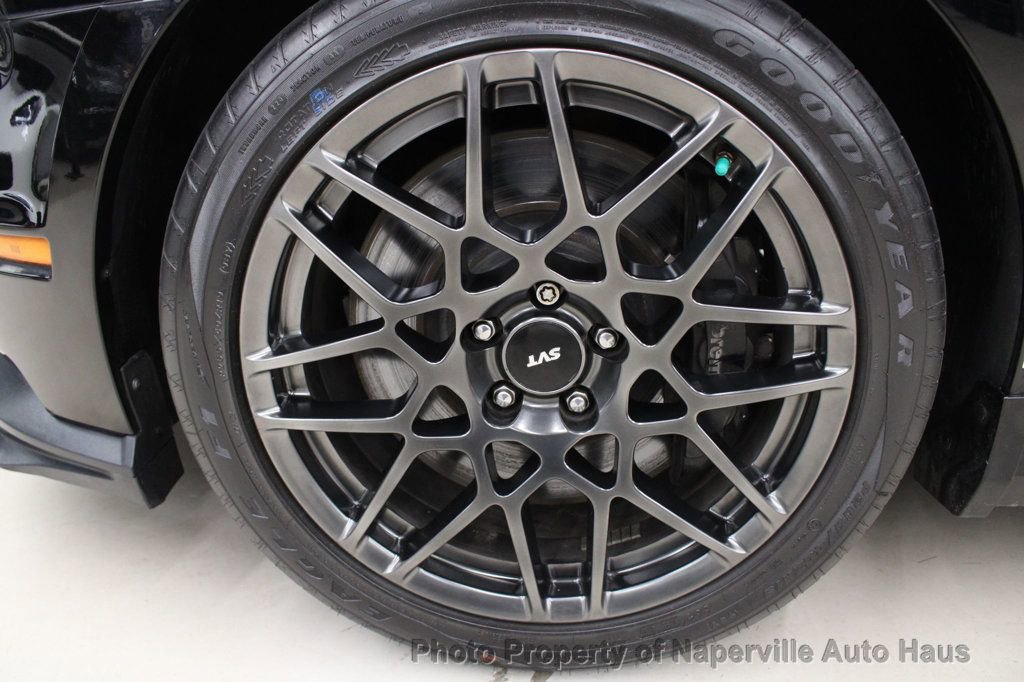 Used 2013 Ford Mustang Shelby GT500 RWD image 12