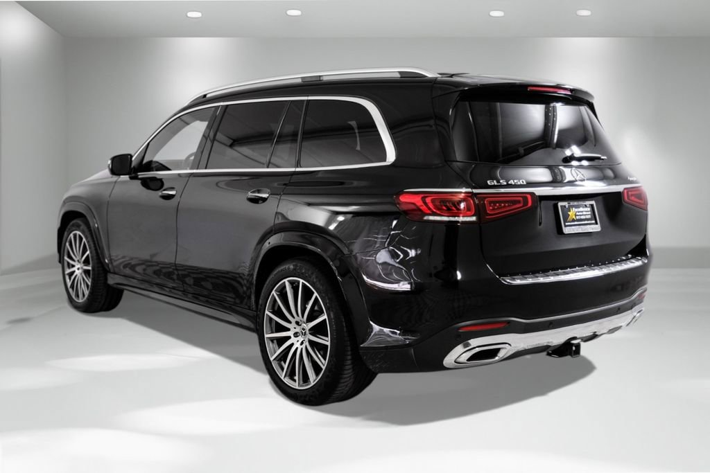 Used 2023 Mercedes-Benz GLS 450 4MATIC w/ AMG Line Exterior image 11