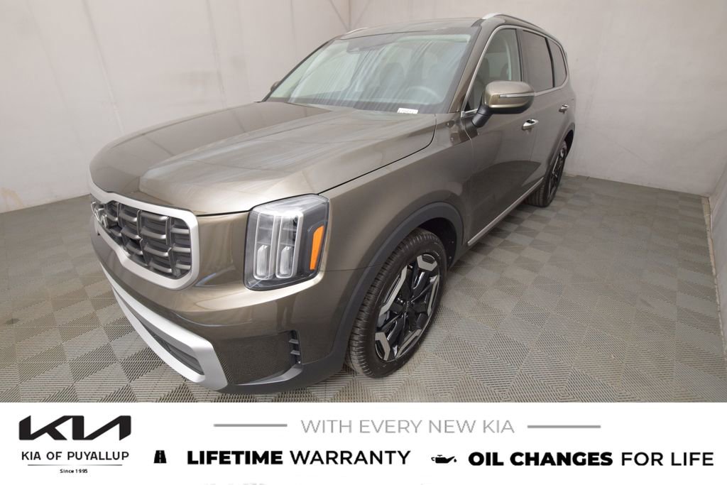 New 2025 Kia Telluride S