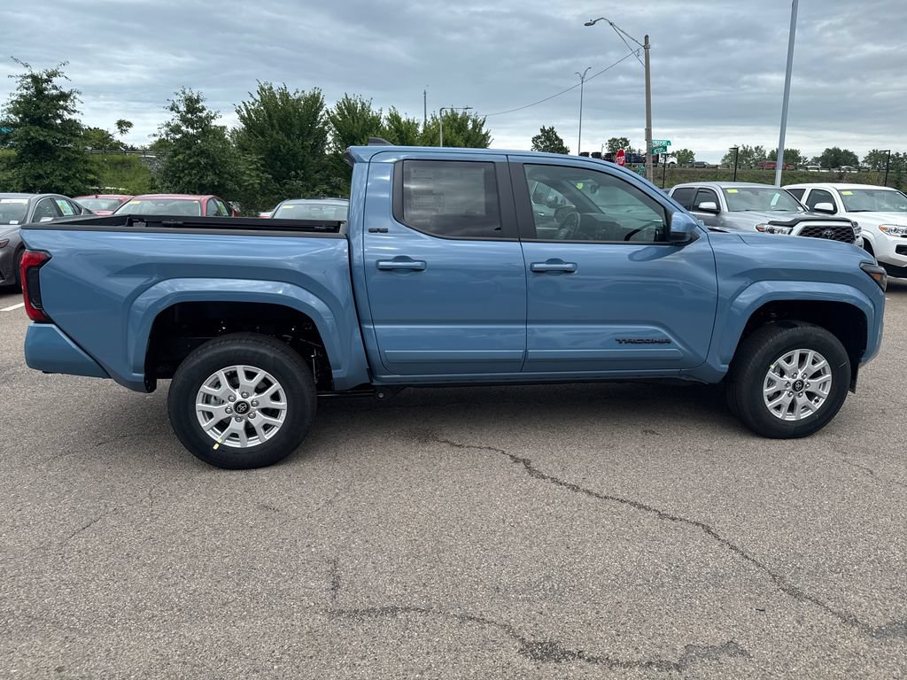 New 2026 Toyota Tacoma SR5 AWD/4WD image 9