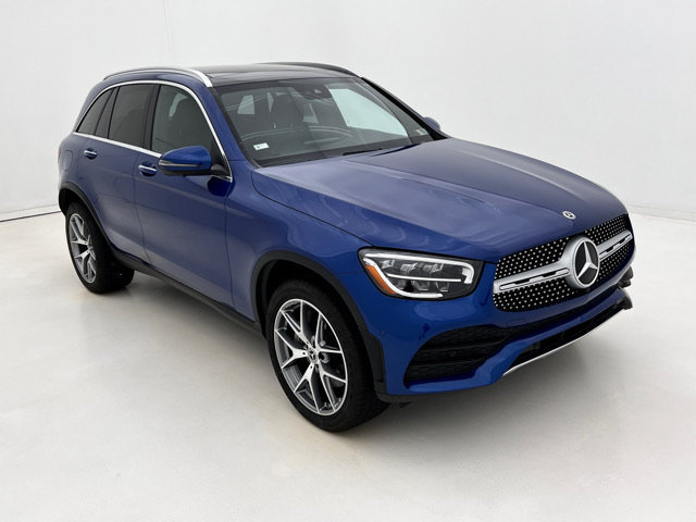 Used 2022 Mercedes-Benz GLC 300 4MATIC image 2