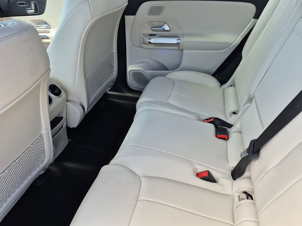 Used 2024 Mercedes-Benz EQB 300 300 image 13
