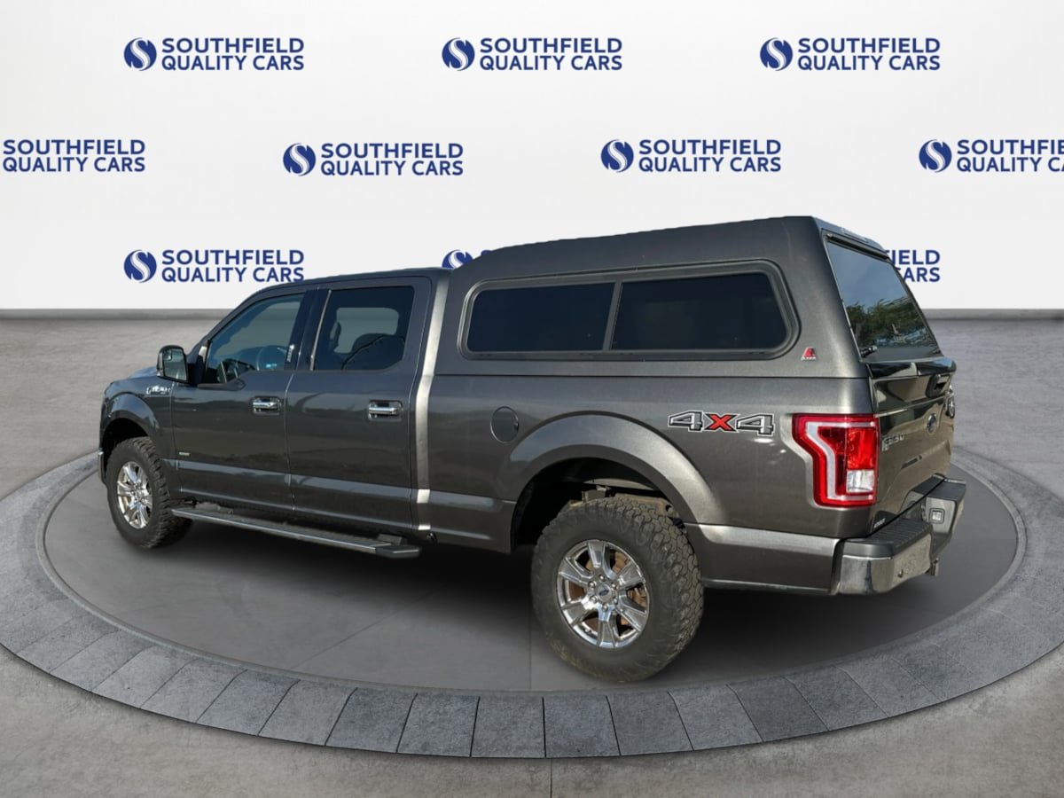 Used 2017 Ford F150 XLT w/ Equipment Group 302A Luxury AWD/4WD image 4