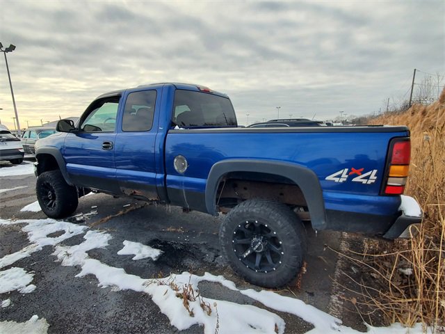 Used 2004 GMC Sierra 2500 W/T image 4
